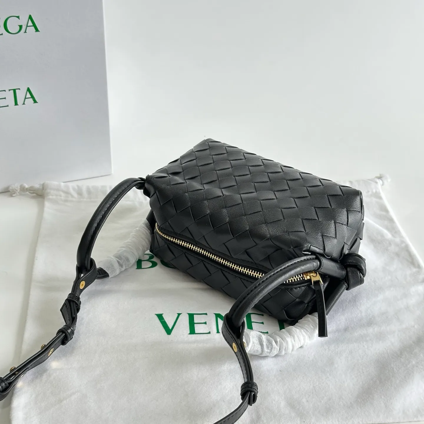 All Categories Official Website "Brand Women's Bags" Women's Bags 💙 BV 2025 Official Website New BV Crossbody Bag